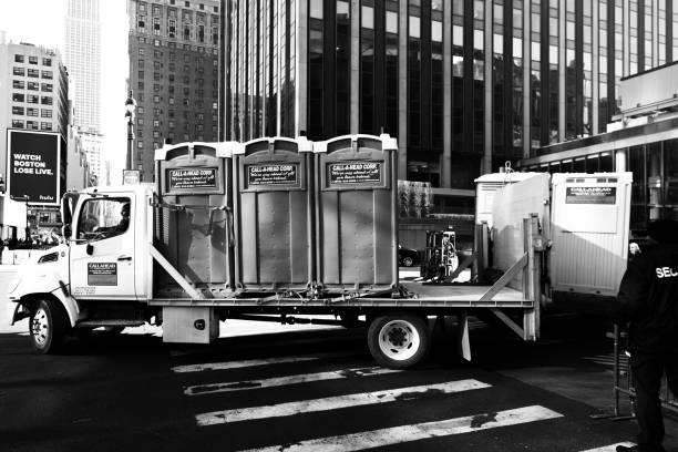 Best Luxury portable toilet rental  in Waynesboro, PA